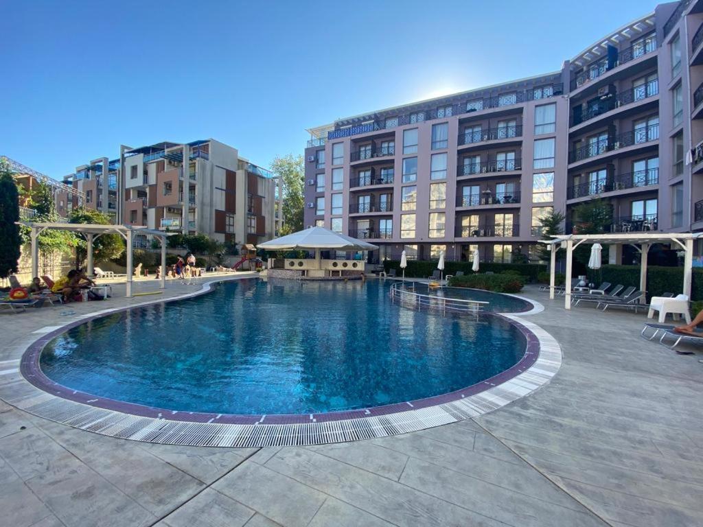 Rainbow 3 - Apartament Apartment Слънчев бряг Екстериор снимка